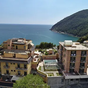 3* Hotell Mondial